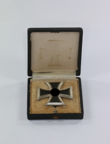  Eisernes Kreuz 1. Klasse 1939, Deumer, im Etui - Militaria-Berlin