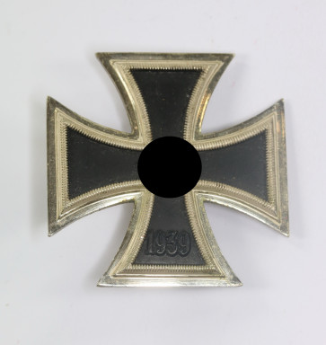 Eisernes Kreuz 1. Klasse 1939, Doppelhersteller 4 und L/16 (Steinhauer & Lück, Lüdenscheid) - Militaria-Berlin
