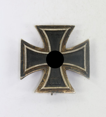 Eisernes Kreuz 1. Klasse 1939, E.F. Wiedmann, Frankfurt a.M. (ÜÜ) - Militaria-Berlin