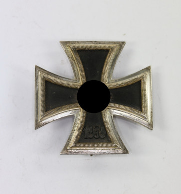 Eisernes Kreuz 1. Klasse 1939, Hst. 26 - Militaria-Berlin