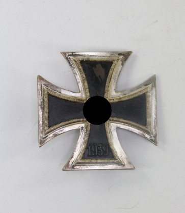 Eisernes Kreuz 1. Klasse 1939, Hst. 100 (Wächtler & Lange, Mittweida) - Militaria-Berlin