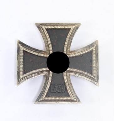 Eisernes Kreuz 1. Klasse 1939, Hst. 20 und L/52 (Doppelhersteller) - Militaria-Berlin