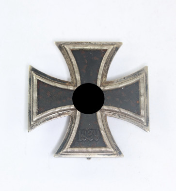 Eisernes Kreuz 1. Klasse 1939, Hst. 20 und L/52 Doppelpunze (!), (Fritz Zimmermann, Pforzheim) - Militaria-Berlin