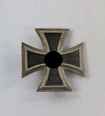  Eisernes Kreuz 1. Klasse 1939, Hst. 26 (B.H. Mayer, Pforzheim) - Militaria-Berlin