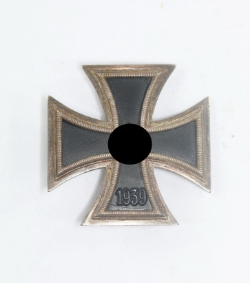 Eisernes Kreuz 1. Klasse 1939, Hst. 4 (Steinhauer & Lück, Lüdencheid) - Militaria-Berlin