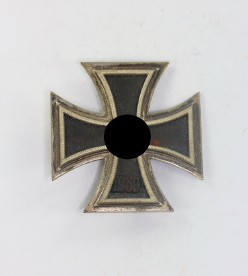 Eisernes Kreuz 1. Klasse 1939, Hst. 7 (Paul Meybauer, Berlin) - Militaria-Berlin