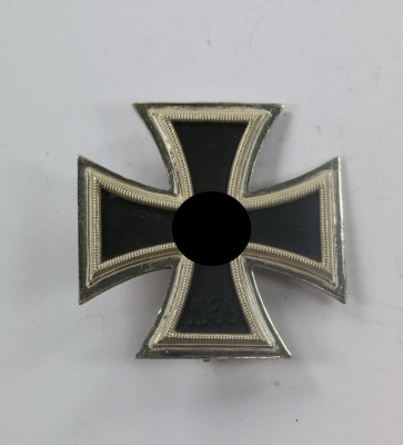  Eisernes Kreuz 1. Klasse 1939, Hst. L/11 (Wilhelm Deumer, Lüdenscheid) - Militaria-Berlin