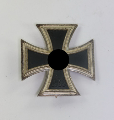  Eisernes Kreuz 1. Klasse 1939, Hst. L/11 (Wilhelm Deumer, Lüdenscheid) - Militaria-Berlin