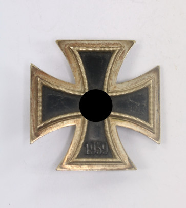 Eisernes Kreuz 1. Klasse 1939, Hst. L/12 (Rückenplatte)  - Militaria-Berlin