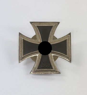 Eisernes Kreuz 1. Klasse 1939, Hst. L/14, an Schraubscheibe, nicht magnetisch - Militaria-Berlin