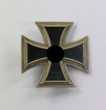  Eisernes Kreuz 1. Klasse 1939, Hst. L15 - Militaria-Berlin