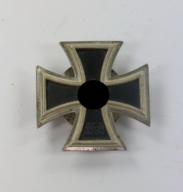  Eisernes Kreuz 1. Klasse 1939, Hst. L/18, an Schraubscheibe - Militaria-Berlin