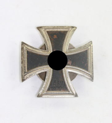 Eisernes Kreuz 1. Klasse 1939, Hst. L/52, an Schraubscheibe - Militaria-Berlin
