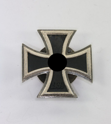 Eisernes Kreuz 1. Klasse 1939, Hst. L/52, an Schraubscheibe - Militaria-Berlin