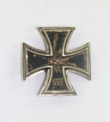 Eisernes Kreuz 1. Klasse 1939, Hst. L/52, Kriegsgefangenschaft (!) - Militaria-Berlin
