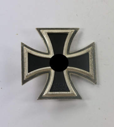  Eisernes Kreuz 1. Klasse 1939, Hst L55, nicht magnetisch (!) - Militaria-Berlin