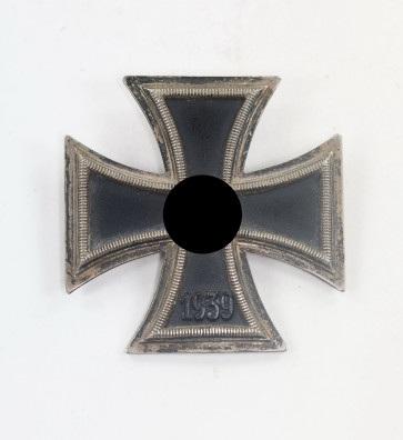 Eisernes Kreuz 1. Klasse 1939, Klein & Quenzer A.G., Oberstein - Militaria-Berlin