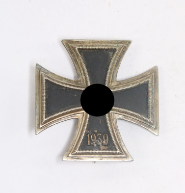 Eisernes Kreuz 1. Klasse 1939, Rudolf Souval, Wien, nicht magnetisch (!) - Militaria-Berlin