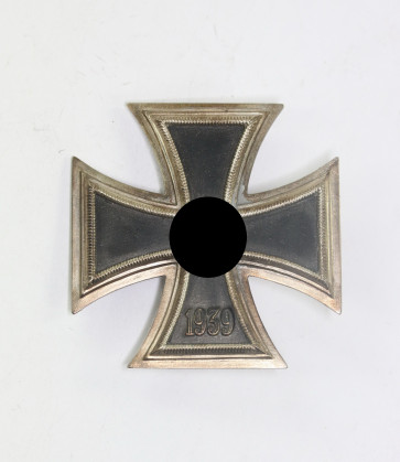 Eisernes Kreuz 1. Klasse 1939, Rudolf Souval, Wien, nicht magnetisch (!) - Militaria-Berlin