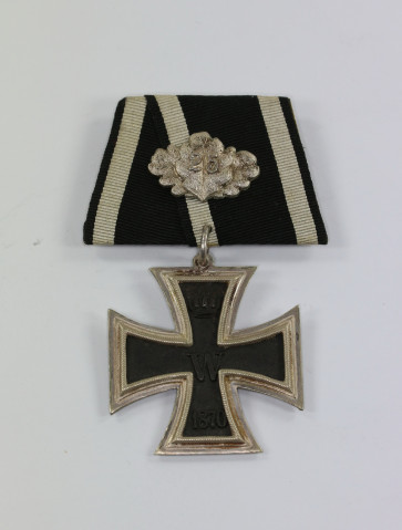 Eisernes Kreuz 2. Klasse 1870 mit Jubiläumseichenlaub, an Einzelspange - Militaria-Berlin