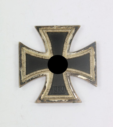 Eisernes Kreuz 2. Klasse 1939, beschädigt - Militaria-Berlin
