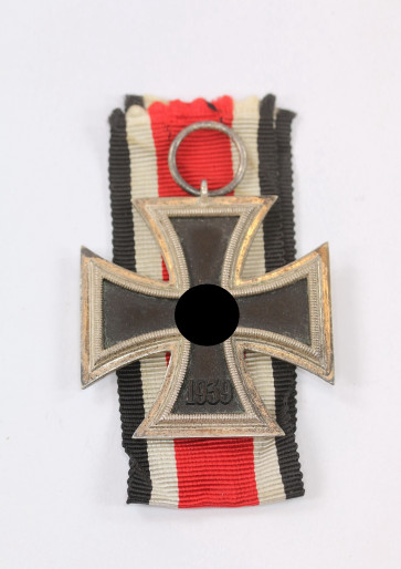 Eisernes Kreuz 2. Klasse 1939, Hst. 4 - Militaria-Berlin
