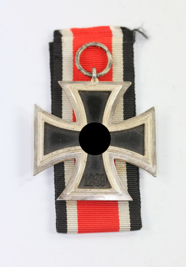 Eisernes Kreuz 2. Klasse 1939, Hst. 100 - Militaria-Berlin