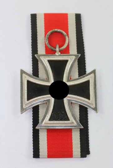 Eisernes Kreuz 2. Klasse 1939, Hst. 100 - Militaria-Berlin