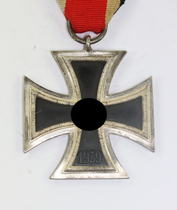Eisernes Kreuz 2. Klasse 1939, Hst. 100 (Rudolf Wächtler & Lange, Mittweida) - Militaria-Berlin