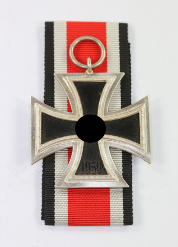 Eisernes Kreuz 2. Klasse 1939, Hst. 100 - Militaria-Berlin