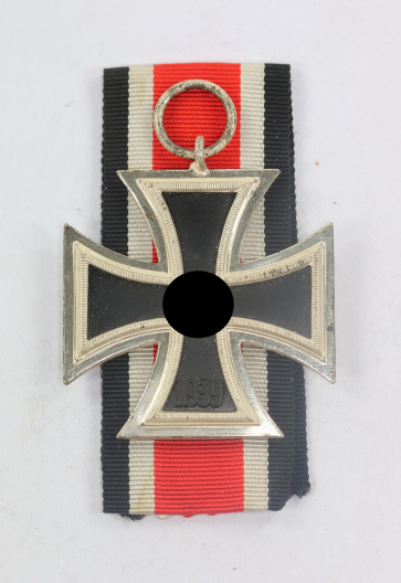 Eisernes Kreuz 2. Klasse 1939, Hst. 100 (Wächtler & Lange, Mittweida) - Militaria-Berlin