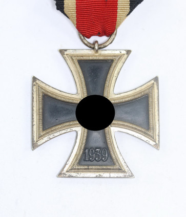 Eisernes Kreuz 2. Klasse 1939, Hst. 113 (Hermann Aurich, Dresden) - Militaria-Berlin