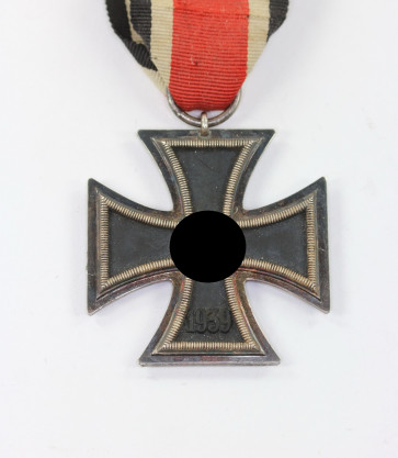  Eisernes Kreuz 2. Klasse 1939, Hst. 123 - Militaria-Berlin