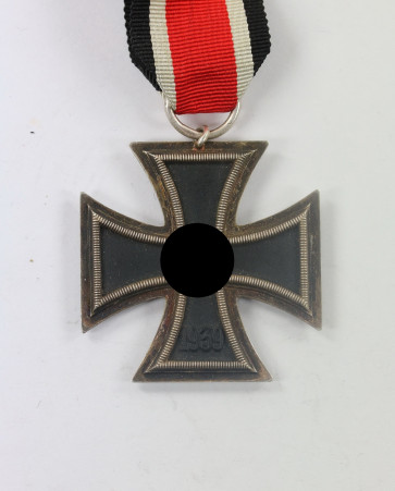  Eisernes Kreuz 2. Klasse 1939, Hst. 123 (Beck, Hassinger & Co., Straßburg) - Militaria-Berlin
