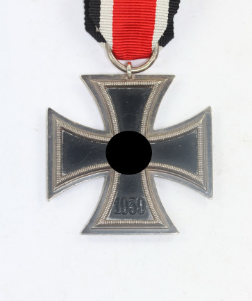  Eisernes Kreuz 2. Klasse 1939, Hst. 137 (J.H. Werner, Berlin) - Militaria-Berlin