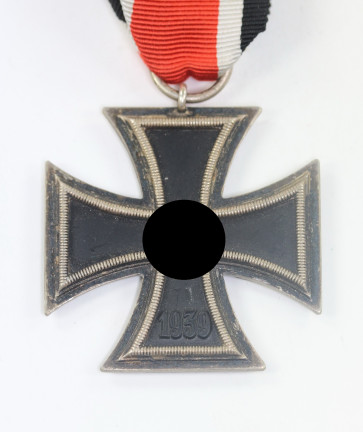 Eisernes Kreuz 2. Klasse 1939, Hst. 137 (J.H. Werner, Berlin) - Militaria-Berlin