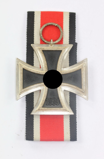 Eisernes Kreuz 2. Klasse 1939, Hst. 13 (Gustav Brehmer, Markneukirchen) - Militaria-Berlin