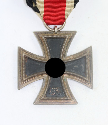 Eisernes Kreuz 2. Klasse 1939, Hst. 24 (Überbreit) - Militaria-Berlin