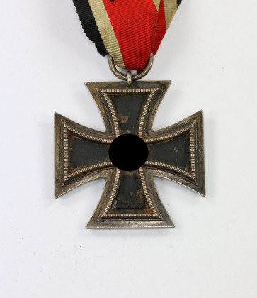  Eisernes Kreuz 2. Klasse 1939, Hst. 24 (Überbreit) - Militaria-Berlin