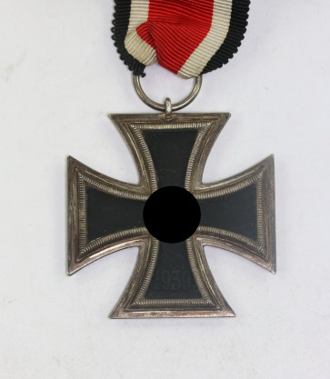  Eisernes Kreuz 2. Klasse 1939, Hst. 25 (Arbeitsgemeinschaft der Graveur-, Gold- und Silberschmiedeinnungen, Hanau am Main) - Militaria-Berlin