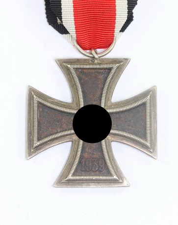 Eisernes Kreuz 2. Klasse 1939, Hst. 25 (Arbeitsgemeinschaft der Graveur-, Gold- und Silberschmiedeinnungen, Hanau am Main) - Militaria-Berlin