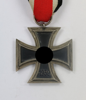  Eisernes Kreuz 2. Klasse 1939, Hst. 25 (Arbeitsgemeinschaft der Graveur-, Gold- und Silberschmiedeinnungen, Hanau am Main) - Militaria-Berlin