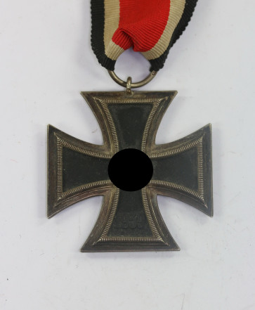 Eisernes Kreuz 2. Klasse 1939, Hst. 25 (Arbeitsgemeinschaft der Graveur-, Gold- und Silberschmiedeinnungen, Hanau am Main) - Militaria-Berlin