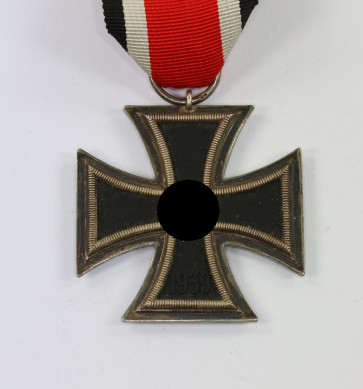 Eisernes Kreuz 2. Klasse 1939, Hst. 27 - Militaria-Berlin