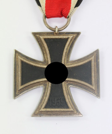 Eisernes Kreuz 2. Klasse 1939, Hst. 27 (Anton Schenkl´s Nachfolger, Wien) - Militaria-Berlin