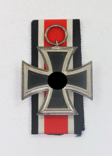 Eisernes Kreuz 2. Klasse 1939, Hst. 3 (Wilhelm Deumer, Lüdenscheid) - Militaria-Berlin