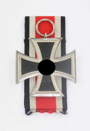 Eisernes Kreuz 2. Klasse 1939, Hst. 3 (Wilhelm Deumer, Lüdenscheid) - Militaria-Berlin