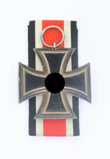 Eisernes Kreuz 2. Klasse 1939, Hst. 60 (Katz & Deyle, Pforzheim) - Militaria-Berlin