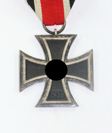  Eisernes Kreuz 2. Klasse 1939, Hst. 65 (Klein & Quenzer, Oberstein) - Militaria-Berlin