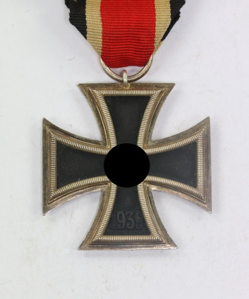 Eisernes Kreuz 2. Klasse 1939, Hst. 65 (Klein & Quenzer, Oberstein) - Militaria-Berlin